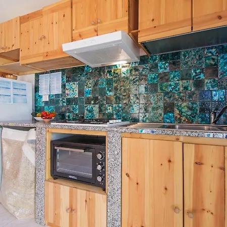 Apartment La Caletta Bay, 2 Apartments 100Mt From The Beach *