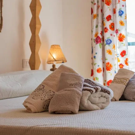 La Caletta Bay, 2 Apartments 100Mt From The Beach