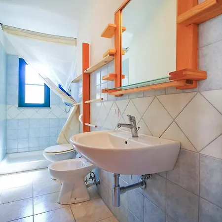 La Caletta Bay, 2 Apartments 100Mt From The Beach