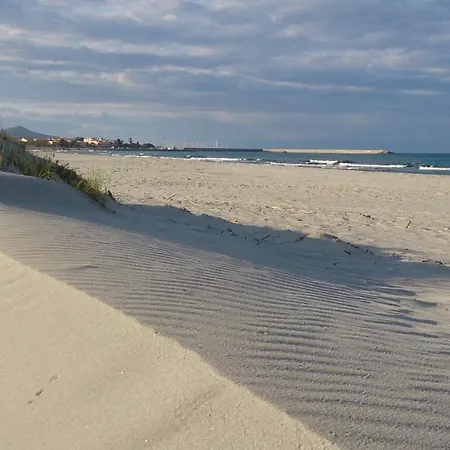 La Caletta Bay, 2 Apartments 100Mt From The Beach *