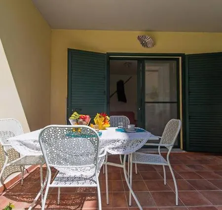 Apartment La Caletta Bay, 2 Apartments 100Mt From The Beach